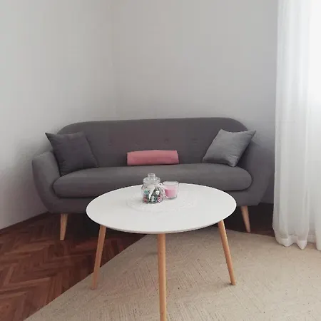 Апартаменты Apartman Bulic *
